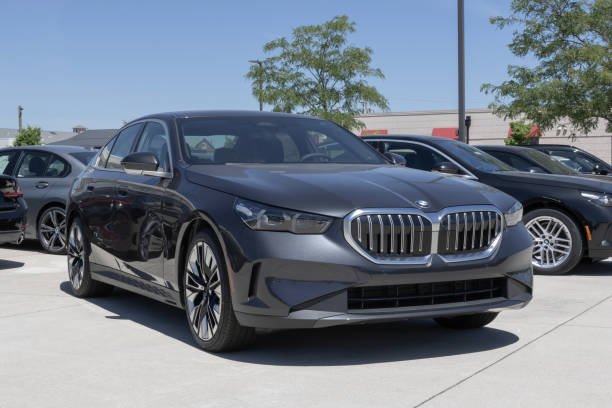 2025 BMW 530i | Review | Fell the true Luxury